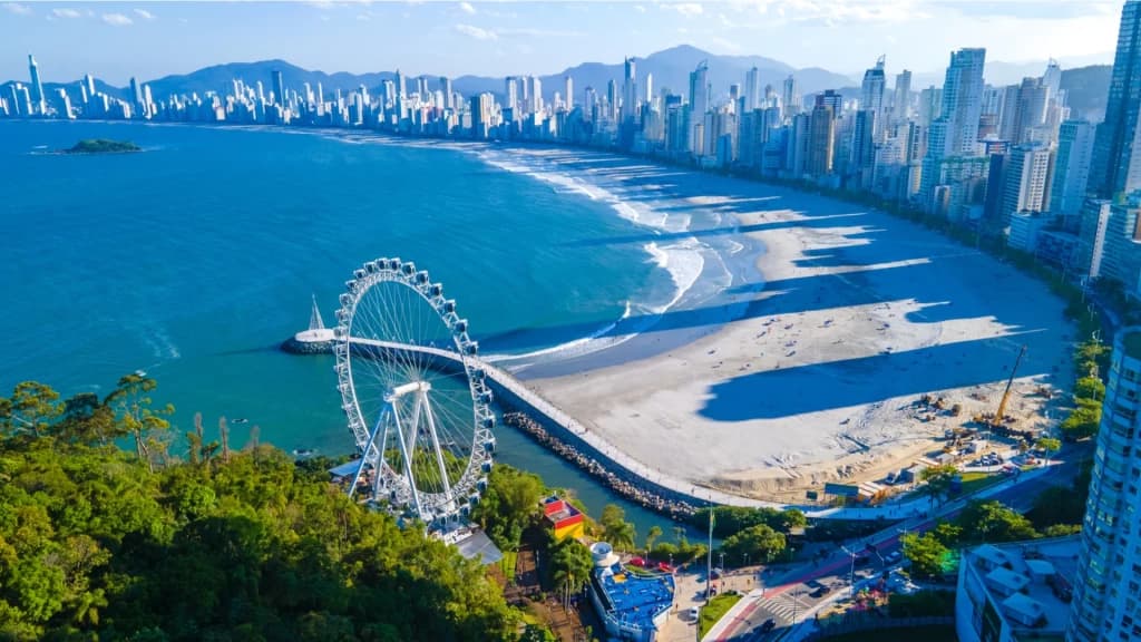 Balneário Camboriú têm crescimento expressivo na população, segundo o Censo do IBGE