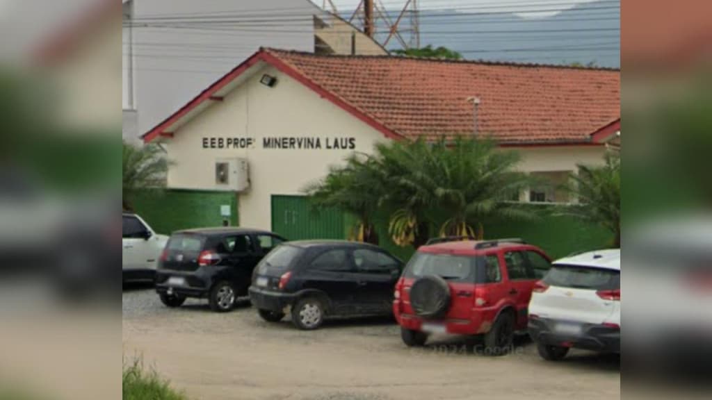 Em sala de aula, professor diz que alunos mereciam levar “tiro na cabeça” após “pergunta idiota”