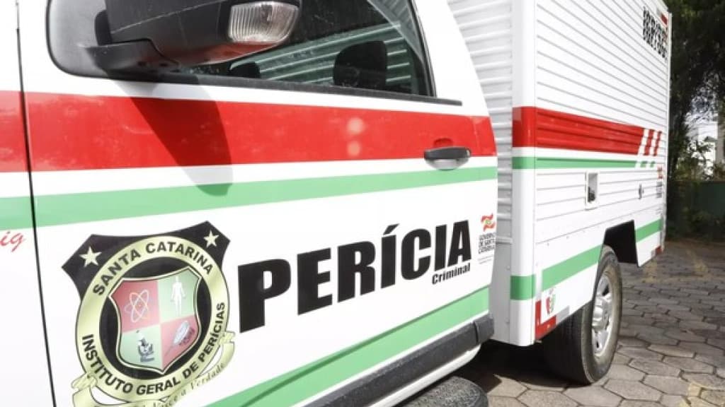 Trabalhador morre esmagado por árvore após acidente de trabalho em SC