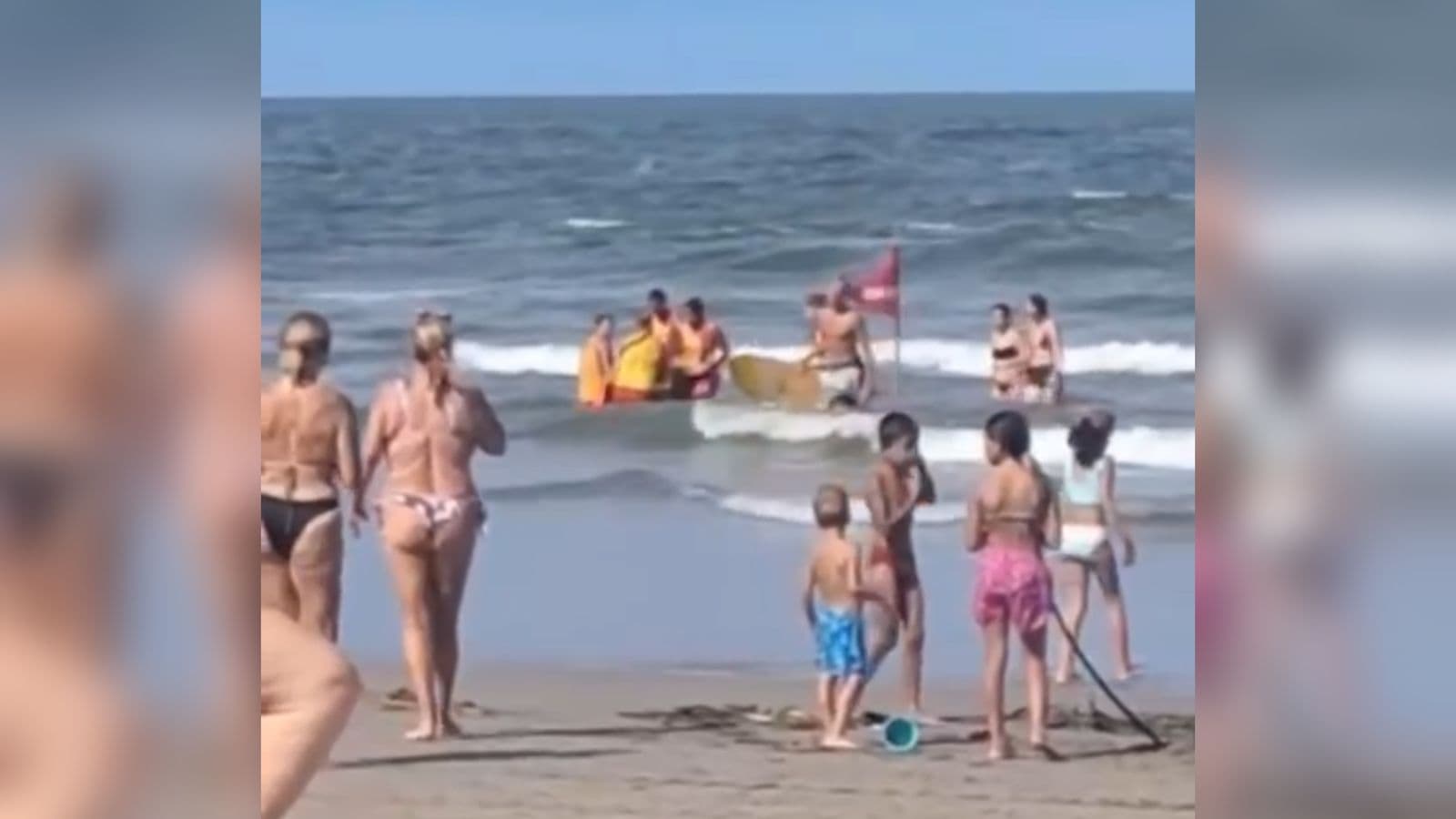 Banhista se afoga durante banho de mar e mobiliza bombeiros em praia de Santa Catarina