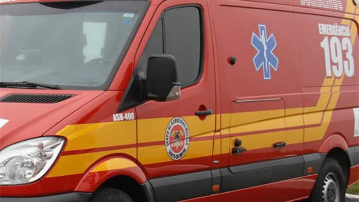 Menino de 11 anos é atropelado por caminhonete enquanto andava de bicicleta em Itapema