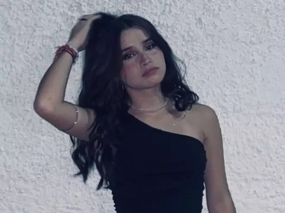 Adolescente de 14 anos morre após colisão entre scooter elétrica e carreta em Santa Catarina
