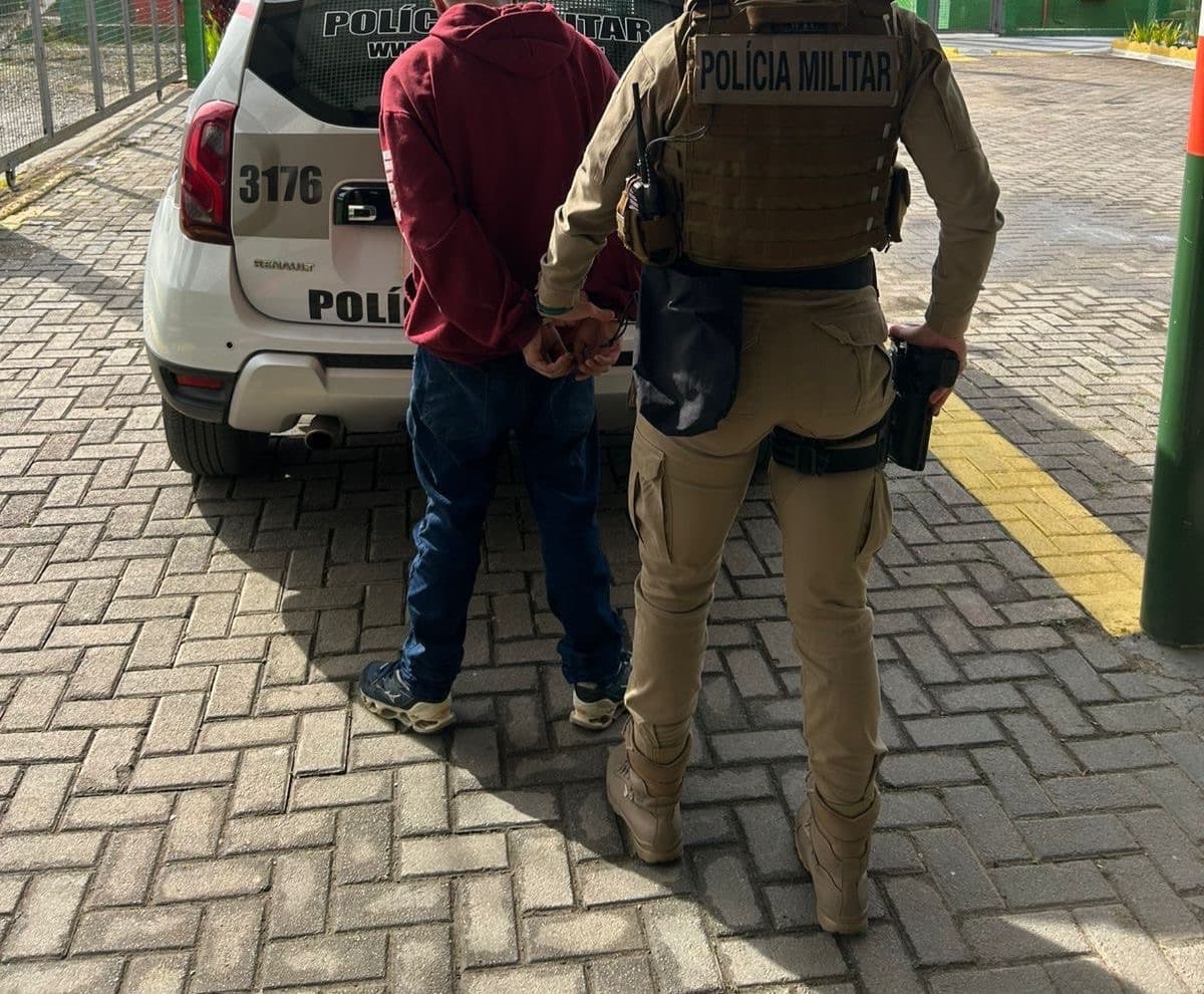 Foragido por tráfico de drogas é recapturado pela Polícia Militar em Balneário Camboriú