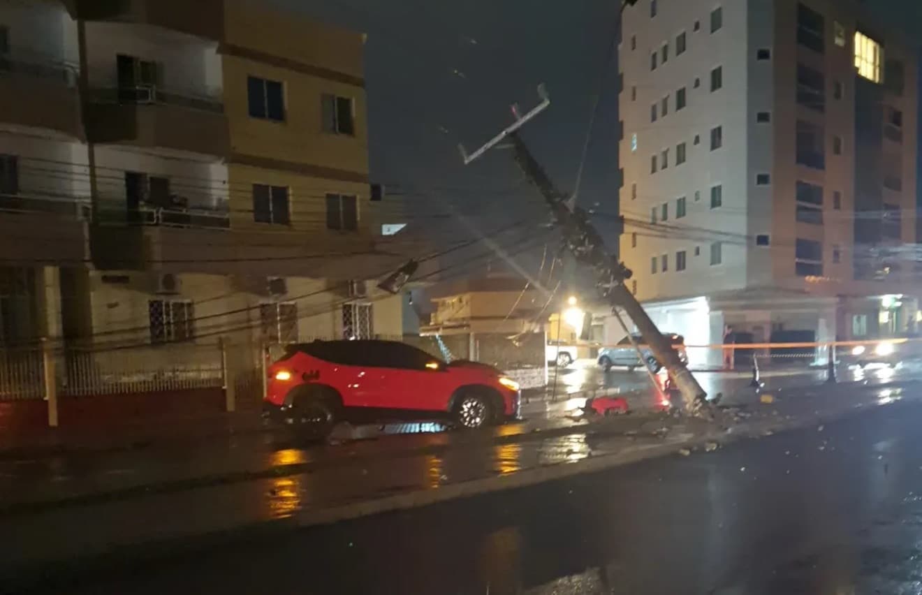 Filho de empresário foge após destruir poste em Tijucas: “será que tomou um capeta?”