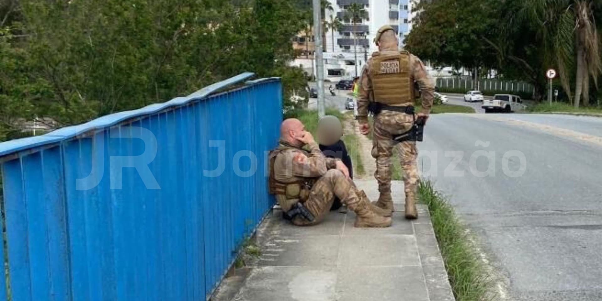 “Um abraço que salva”: PMs de Florianópolis evitam tragédia com empatia e solidariedade
