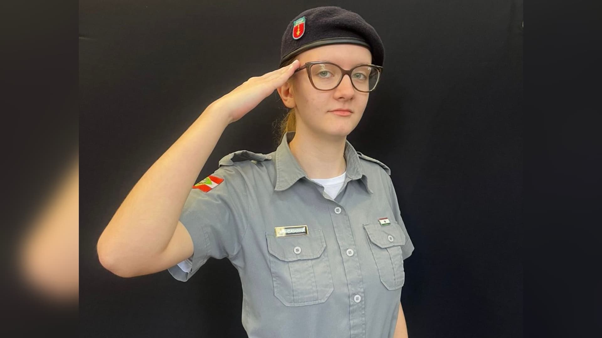 Estudante de colégio militar fica em 1º lugar no concurso de redação em SC