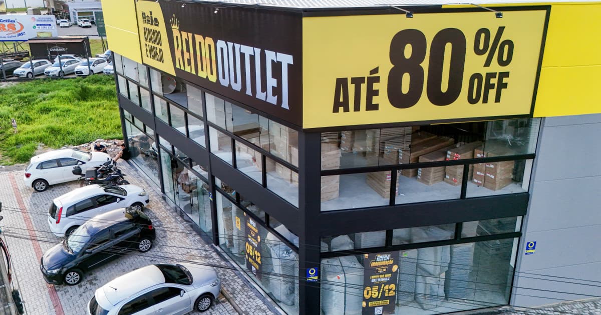 “Outlet mais barato de SC”: loja de móveis inaugura em Tijucas com proposta ousada