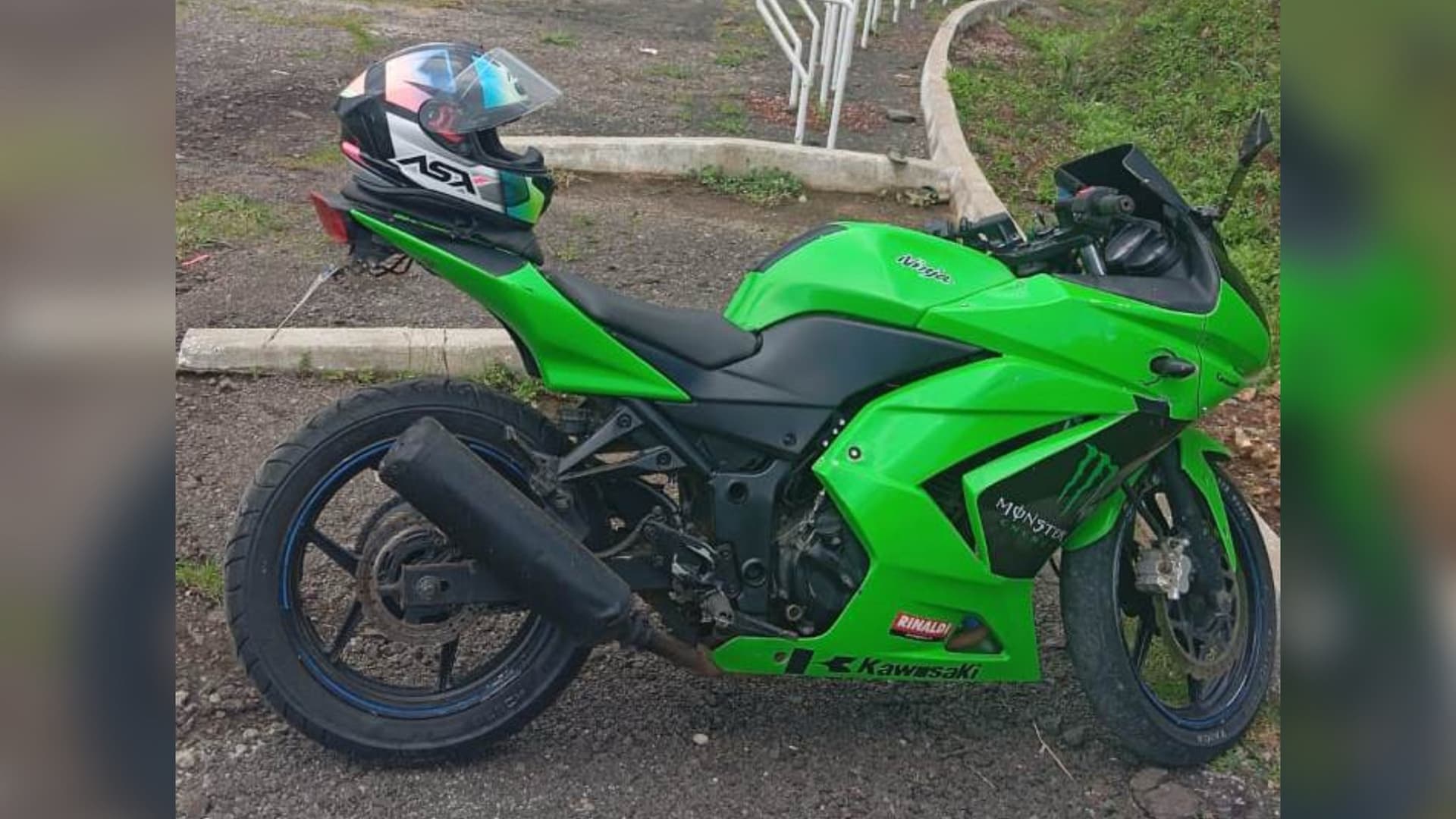Bandidos simulam acidente e roubam Kawasaki de casal na BR-153, em SC