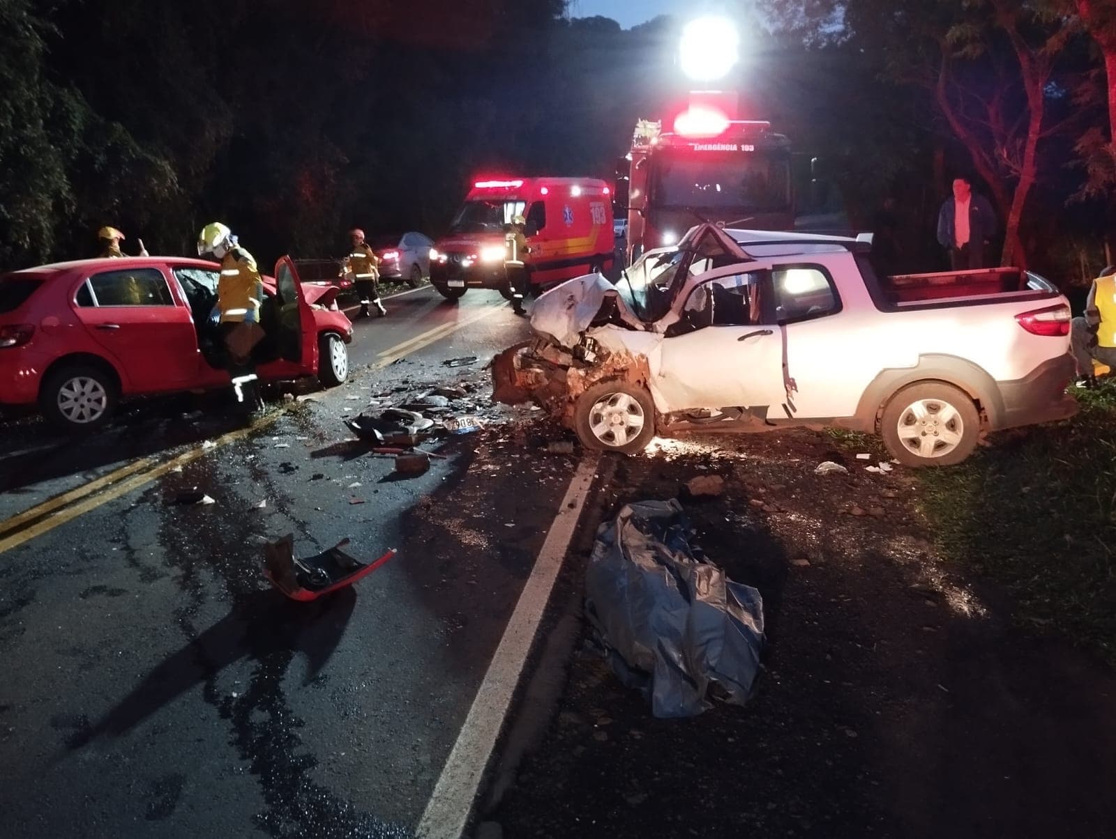 Jovem de 24 anos morre em colisão frontal na SC-160