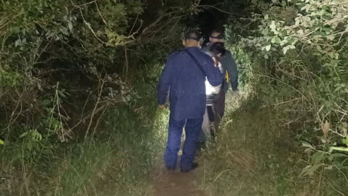 Queda em trilha termina com resgate dramático em SC