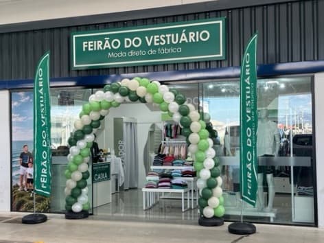 Rede Sul inaugura Feirão do Vestuário em Tijucas com peças da Radical Style a partir de R$ 9,90