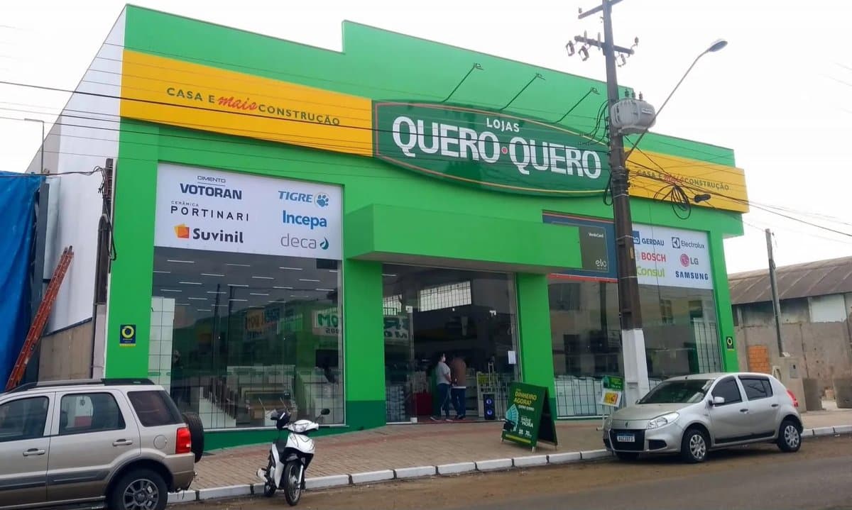 Com dívida acima de R$ 200 milhões, gigante do varejo que atua em SC fecha 14 lojas e demite em massa no RS