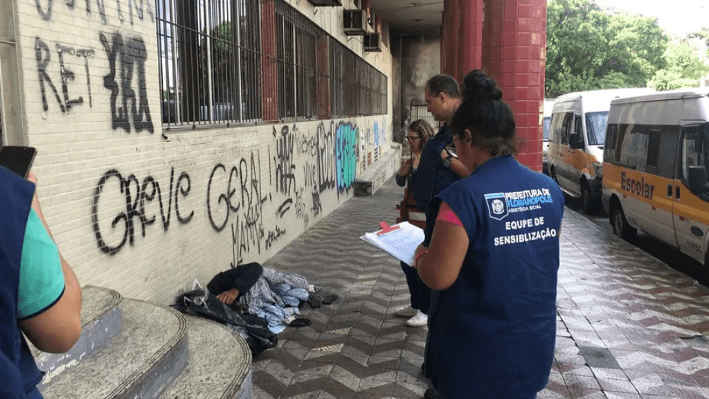 Aprovado: moradores de rua podem ser internados involuntariamente, em Florianópolis
