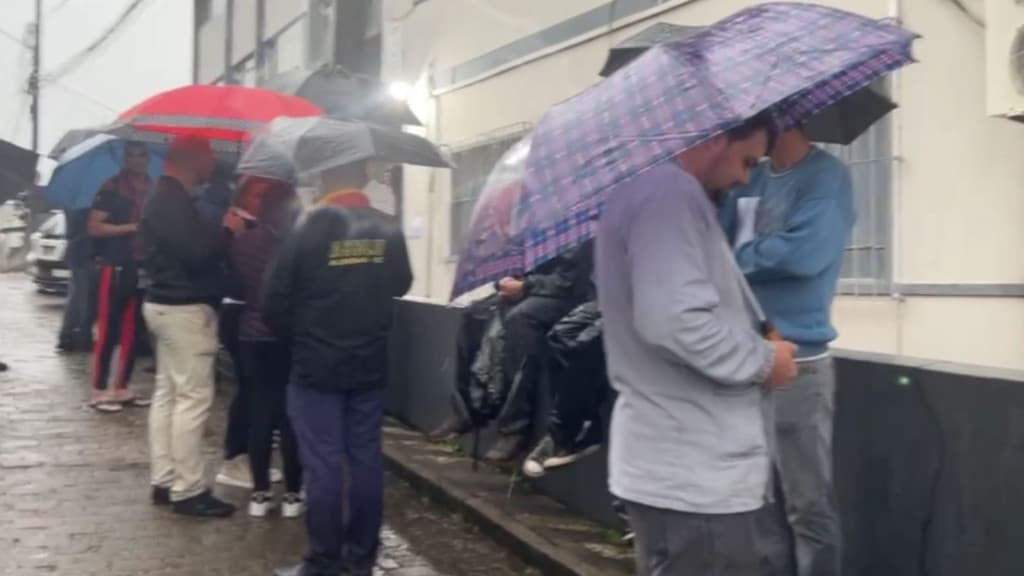 Sindicato humilha trabalhadores que não querem pagar contribuição sindical em SC