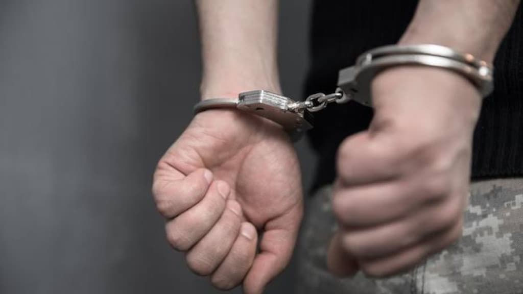 Padrasto é preso após estuprar enteada de 3 anos em SC