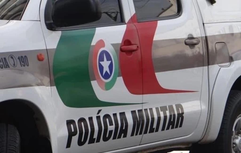 Mulher é surpreendida ao ser atacada por outra enquanto caminhava em SC