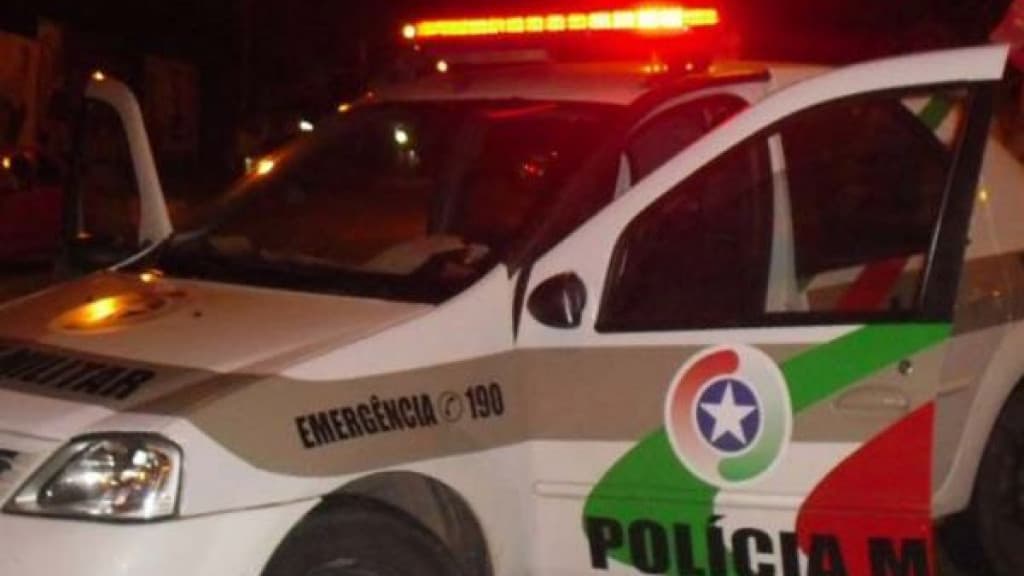 Criminoso assalta posto de gasolina, atira contra PM e acaba morto após perseguição