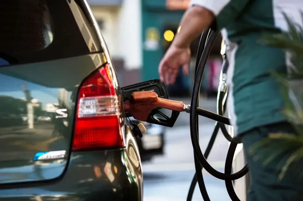 URGENTE – Distribuidoras alertam para iminente falta de combustíveis em SC