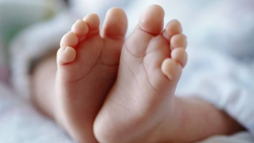 Mãe é presa após bebê de 1 ano ingerir soda cáustica em Santa Catarina