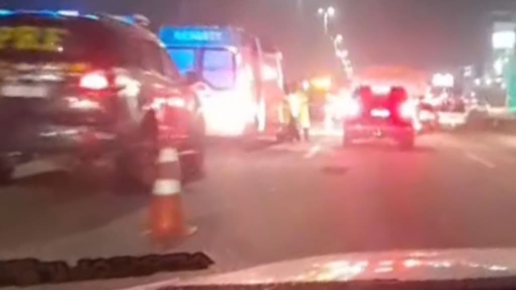 Motociclista morre após grave acidente na BR-101, em São José