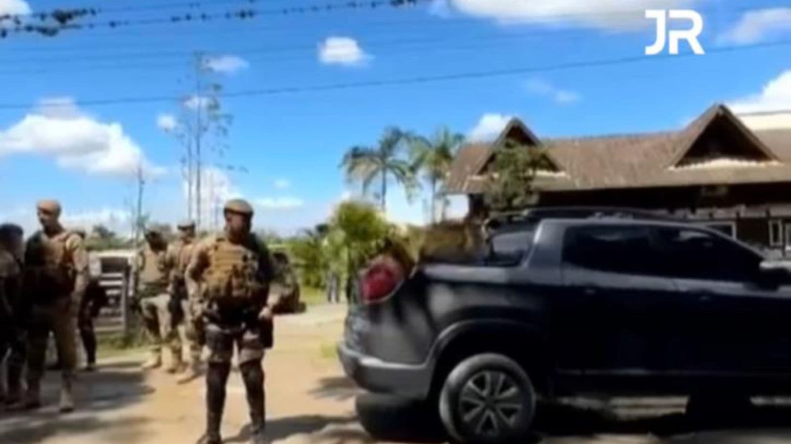 Moradores reagem a assalto em residência e matam dois criminosos em SC