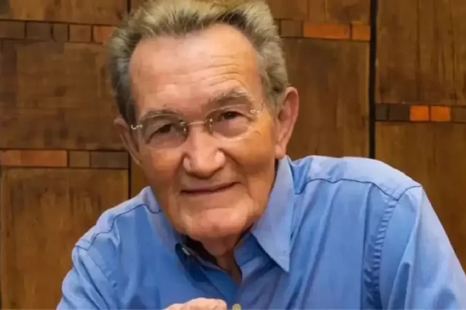 “Voz marcante”: Morre Léo Batista, ícone do jornalismo esportivo, aos 92 anos