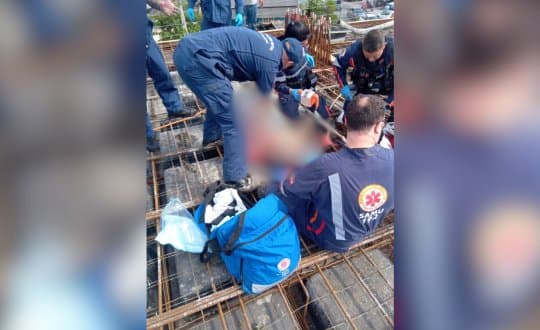 Trabalhador morre após sofrer descarga elétrica em obra no bairro Várzea, em Itapema