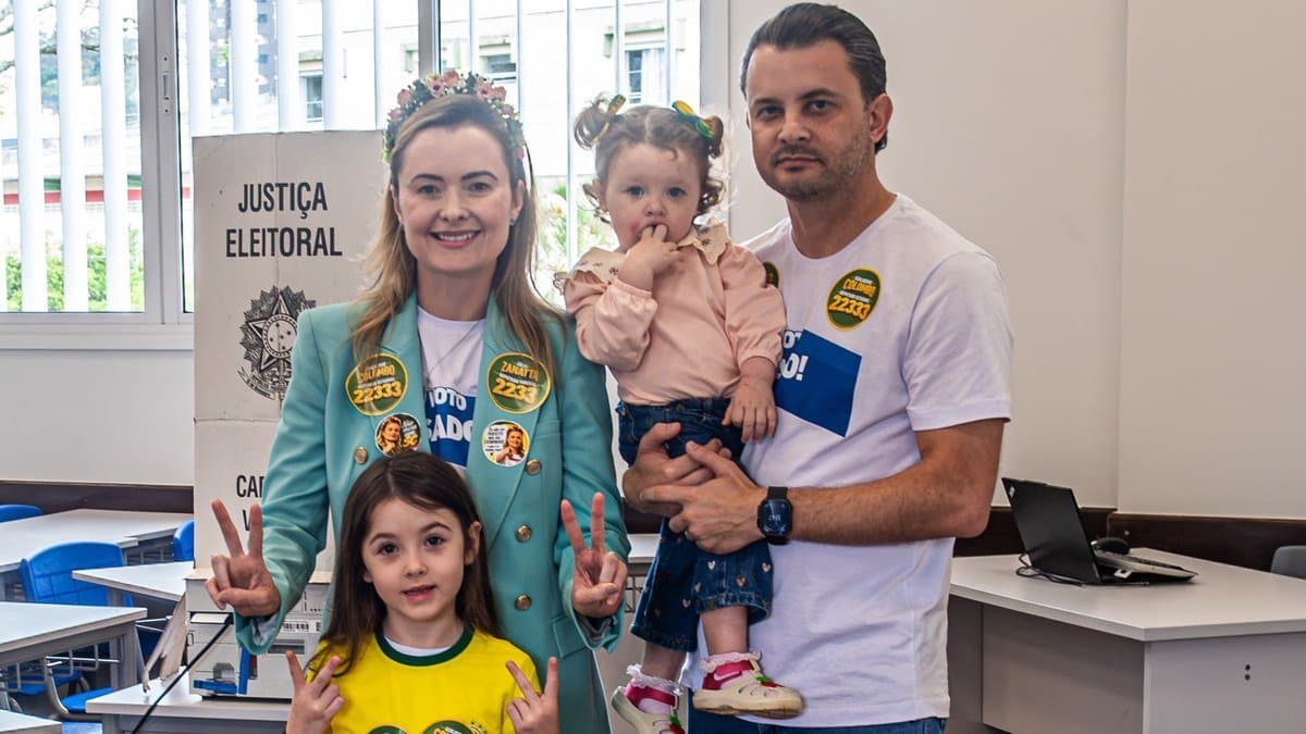 Com mais de 301 mil votos, Júlia Zanatta se torna a deputada federal mais votada da história de SC